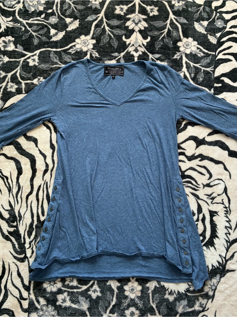 017 - WOMENS OVERLAND BY INDIGENOUS FAIR TRADE TUNIC SHIRT